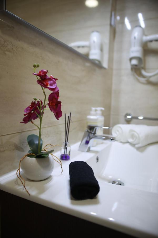 Quinta Vale De Palheiros Hotel ซางตากงบาเดา ภายนอก รูปภาพ